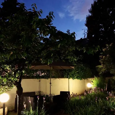 فندق Due Giardini 2*