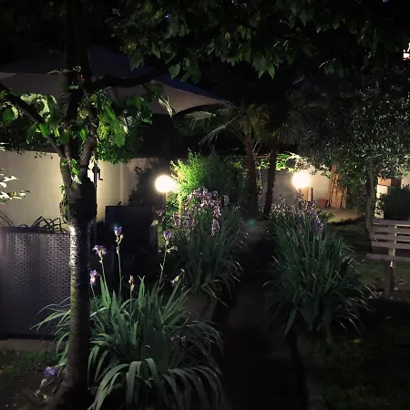 Due Giardini فندق